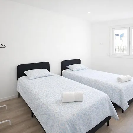 Modern For 6 In Nova De Gaia * Vila Nova de Gaia