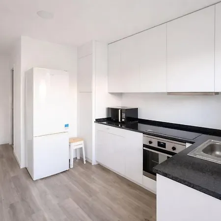 Modern For 6 In Nova De Gaia